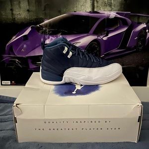 Jordan 12 indigo
